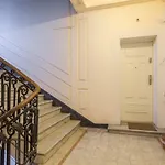 Apartino - Luxury View - Self Check-In